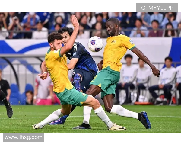 2014年世界杯经典对决澳大利亚与德国的激烈较量回顾 2014年世界杯经典对决澳大利亚与德国的激烈较量回顾