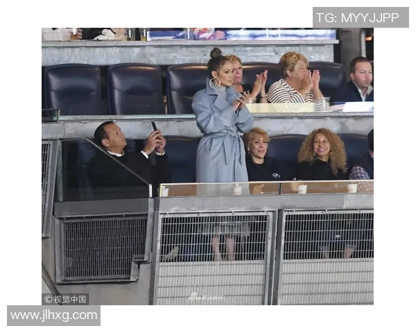 足球巨星转战棒球赛场的背后故事与挑战揭秘